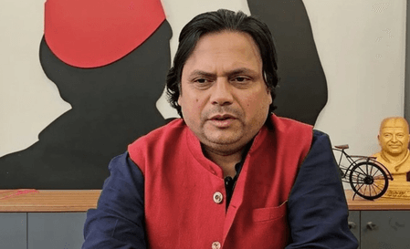 उत्तर प्रदेश में होता है दलितों पर अत्याचार, नहीं होती कार्रवाई: सपा प्रवक्ता फखरुल हसन