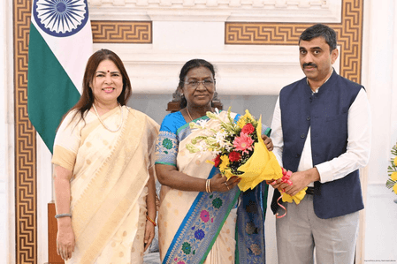 पहले महिला दृष्टिबाधित टी20 विश्व कप से पहले भारत की राष्ट्रपति से सीएबीआई अध्यक्ष ने की मुलाकात