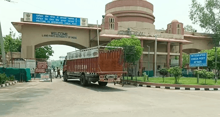 भारत और अफगानिस्तान के बीच फिर शुरू हुआ व्यापार