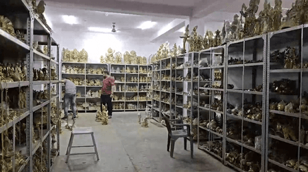 अलीगढ़: कांवड़ यात्रा को लेकर तैयारी जोरों पर, मूर्तियों की बढ़ी डिमांड