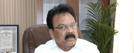 देश के ज्वलंत मुद्दों पर ही बोलें शशि थरूर, सरकार की तारीफ में शहनाई न बजाएं: सुखदेव भगत