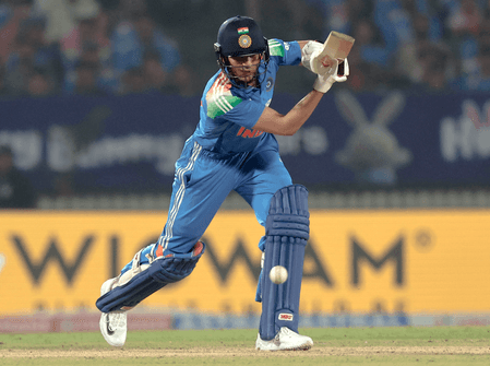 शुभमन गिल ने जीता पॉली उमरीगर अवॉर्ड, बेस्ट इंटरनेशनल क्रिकेटर चुने गए भारतीय कप्तान