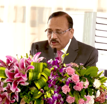 सीजेआई की शपथ लेने से पहले जस्टिस सूर्यकांत ने बताई अपनी सबसे बड़ी प्राथमिकता