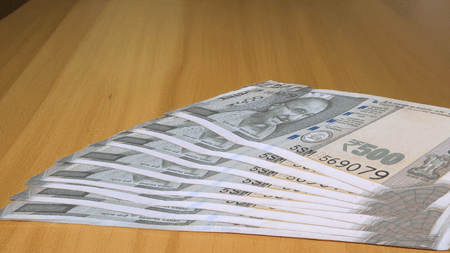 अटल पेंशन योजना ने बनाया रिकॉर्ड, नामांकन 9 करोड़ के पार