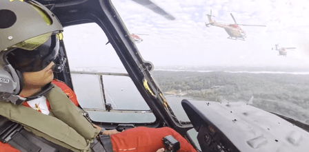 सिंगापुर एयर शो में भारतीय वायुसेना की दमदार मौजूदगी, ‘ध्रुव’ के हवाई करतब