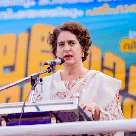 केदारनाथ हेलीकॉप्टर क्रैश पर प्रियंका गांधी ने जताया दुख, राज्य सरकार से की ये अपील