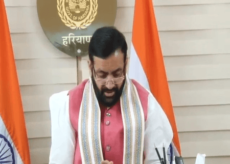 हरियाणा में भारी बारिश, सीएम नायब सिंह सैनी ने डीसी संग की आपात बैठक