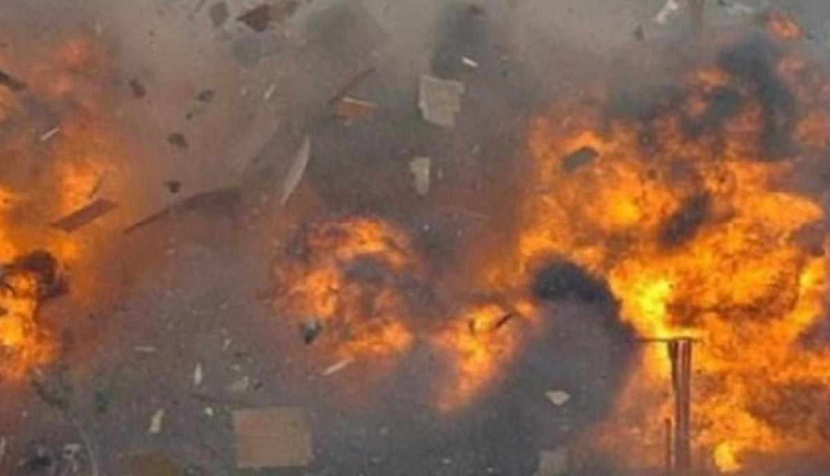 Explosion in a firecracker factory operating in the forest, 3 workers killed, many injured