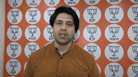 समाजवादी पार्टी अब ‘सांप्रदायिक पार्टी’ बन गई है : शहजाद पूनावाला