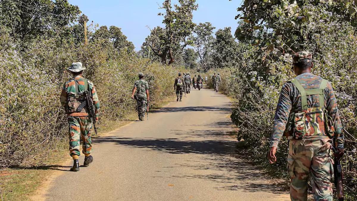 2 Naxalites killed in encounter