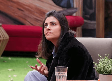 'बिग बॉस 19' में रसोई से शुरू हुआ घमासान, अशनूर और मालती की तीखी नोकझोंक ने मचाया हंगामा