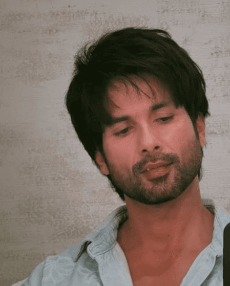 शाहिद कपूर ने बताया क्यों पैसों की जगह सम्मान है बड़ी दौलत