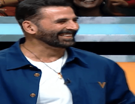 'व्हील ऑफ फॉर्च्यून' के सेट पर अक्षय कुमार हुए शर्म से लाल, एक लड़की ने कह दी ऐसी बात