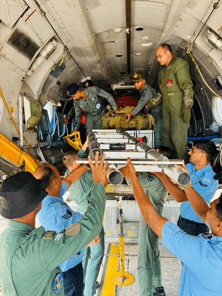 उत्तराखंड फ्लैश फ्लड: वायुसेना के आगरा व बरेली एयरबेस एक्टिव, राहत सामग्री लेकर पहुंचे विमान