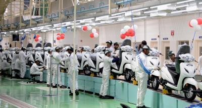 भारत में वित्त वर्ष 2026 में दोपहिया वाहनों की बिक्री रिकॉर्ड 22 मिलियन तक पहुंच गई: रिपोर्ट