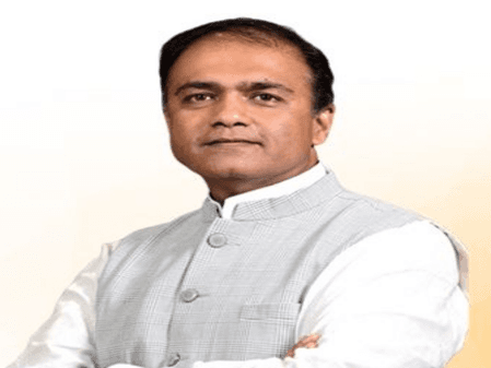 'जबरन या लालच दे धर्म परिवर्तन कराना गलत,' महाराष्ट्र के मंत्री पंकज भोयर बोले- अगले सत्र में लाएंगे कानून