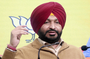 रवनीत बिट्टू का भगवंत मान पर हमला, आप नेताओं की नियुक्तियों पर उठाया सवाल