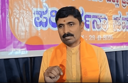 केंद्र सरकार की नीतियों का विरोध करती हैं ममता बनर्जी: सिद्धलिंग स्वामी