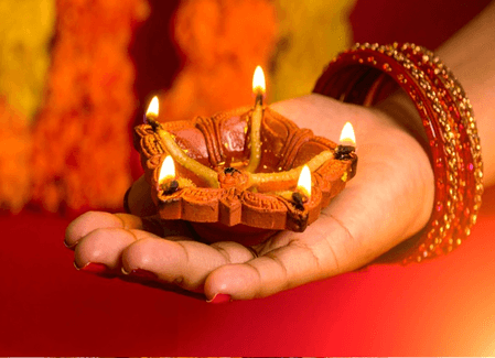 कार्तिक अमावस्या पर करें महाउपाय, रोग-दोष होंगे दूर, सुख-समृद्धि का मिलेगा आशीर्वाद