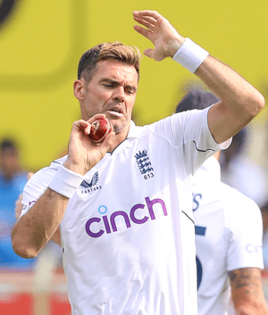 अगले दो काउंटी चैंपियनशिप मैचों में लंकाशायर के कप्तान होंगे जेम्स एंडरसन