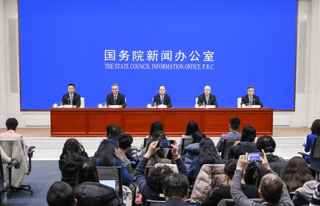 चीनी राज्य परिषद ने हजारों सुझाव और विचार अपनाए