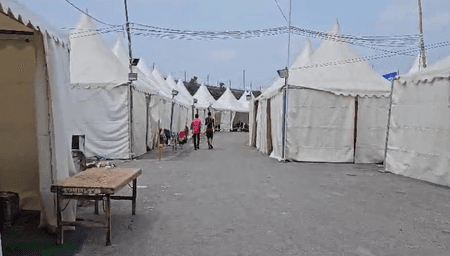 यमुना का बढ़ा जलस्तर: मयूर विहार में 100 बाढ़ राहत शिविर स्थापित, जिला प्रशासन दे रहा चिकित्सा सुविधाएं