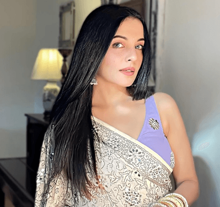 मुश्किल दौर से गुजर रहीं एक्ट्रेस सेलिना जेटली, मीडिया से की खास अपील