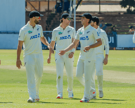 न्यूजीलैंड ने किया क्लीन स्वीप, टेस्ट सीरीज में जिम्बाब्वे को 2-0 से धोया