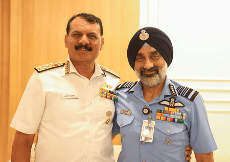 देश के समुद्री हितों की रक्षा के लिए नौसेना कभी भी, कहीं भी और किसी भी परिस्थिति में तैयार: एडमिरल दिनेश त्रिपाठी