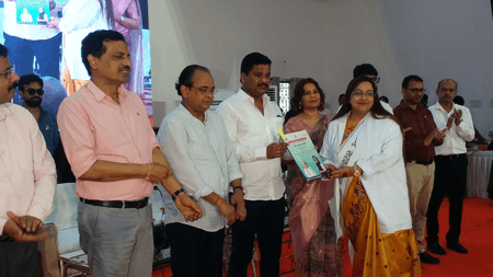 झारखंड में 126 विशेषज्ञ चिकित्सकों ने ‘बोली’ लगाकर चुनी मनचाही पोस्टिंग, मंत्री ने सौंपे नियुक्ति पत्र