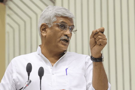 प्रधानमंत्री मोदी के नेतृत्व में रेल इंफ्रास्ट्रक्चर को अपग्रेड करने का हो रहा काम: गजेंद्र सिंह शेखावत