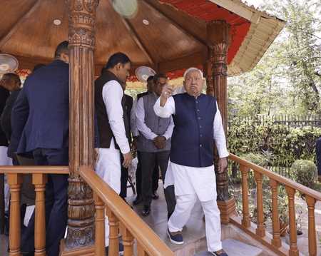 सीएम नीतीश पहुंचे राजगीर, प्रसिद्ध मलमास मेला 2026 की तैयारियों की ली जानकारी, कई निर्देश भी दिए