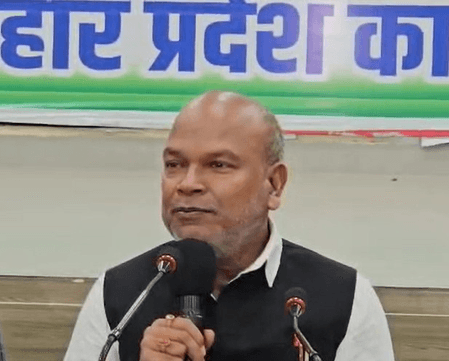 बिहार कांग्रेस ने चुनाव आयोग के सामने रखी पांच मांगें, एसआईआर पर उठाए सवाल