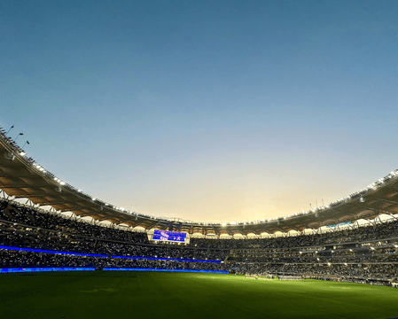 एशेज 2025-26 : ऑस्ट्रेलिया ने पहले ही टेस्ट में दोहराया 79 साल पुराना अनोखा रिकॉर्ड