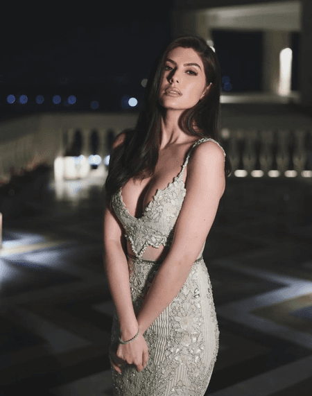 'मस्ती 4' को साइन करने में झिझक रही थीं एलनाज नोरौजी, कहा- 'इमेज पर गलत असर पड़ने का था डर'