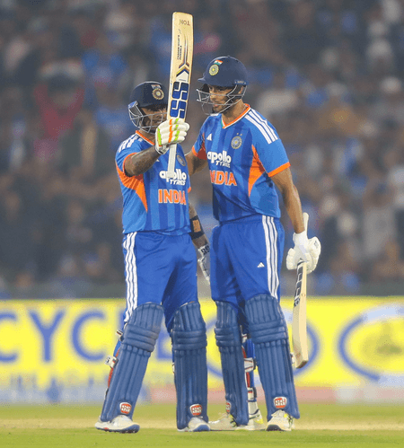 मैं नाराज था कि ईशान पावरप्ले में मुझे स्ट्राइक नहीं दे रहे थे, लेकिन फिर परिस्थितियों को समझा: सूर्यकुमार