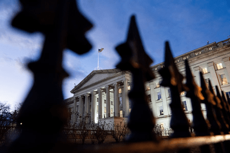 लक्ष्य हासिल होने के बाद ईरान के खिलाफ अभियान खत्म करने का फैसला राष्ट्रपति ट्रंप करेंगे : व्हाइट हाउस