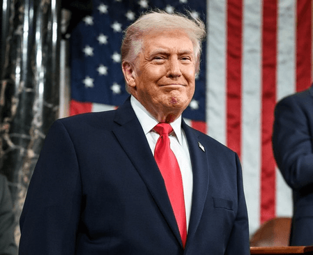 अमेरिका: तीन सैनिकों को 'मेडल ऑफ ऑनर' से सम्मानित करेंगे राष्ट्रपति ट्रंप