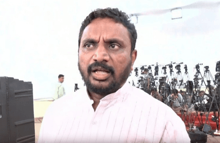 अजित पवार विमान हादसे पर अमोल मिटकरी ने जताई आशंका, बीमा लाभ के लिए कराया गया क्रैश