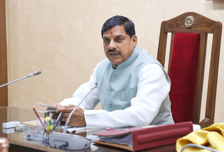 मध्य प्रदेश के छिंदवाड़ा में सड़क हादसे में 10 की मौत, सीएम मोहन यादव ने मुआवजे का किया ऐलान