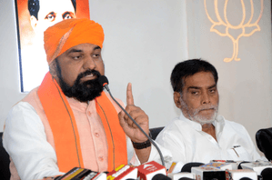 लालू अपमानित करने वाले नेता, लोकतंत्र में 'राजा' बनने की कोशिश कर रहे : भाजपा