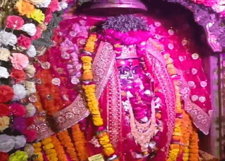 चैत्र नवरात्रि के पांचवें दिन इन मंदिरों में करें मां स्कंदमाता की पूजा, मिलेगी कष्टों से मुक्ति