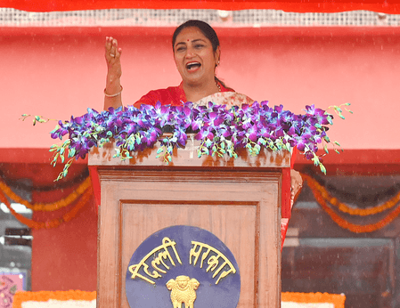 दिल्ली : हमले के बाद सीएम रेखा गुप्ता का पहला बयान, कहा- 'हौसले नहीं टूटेंगे'