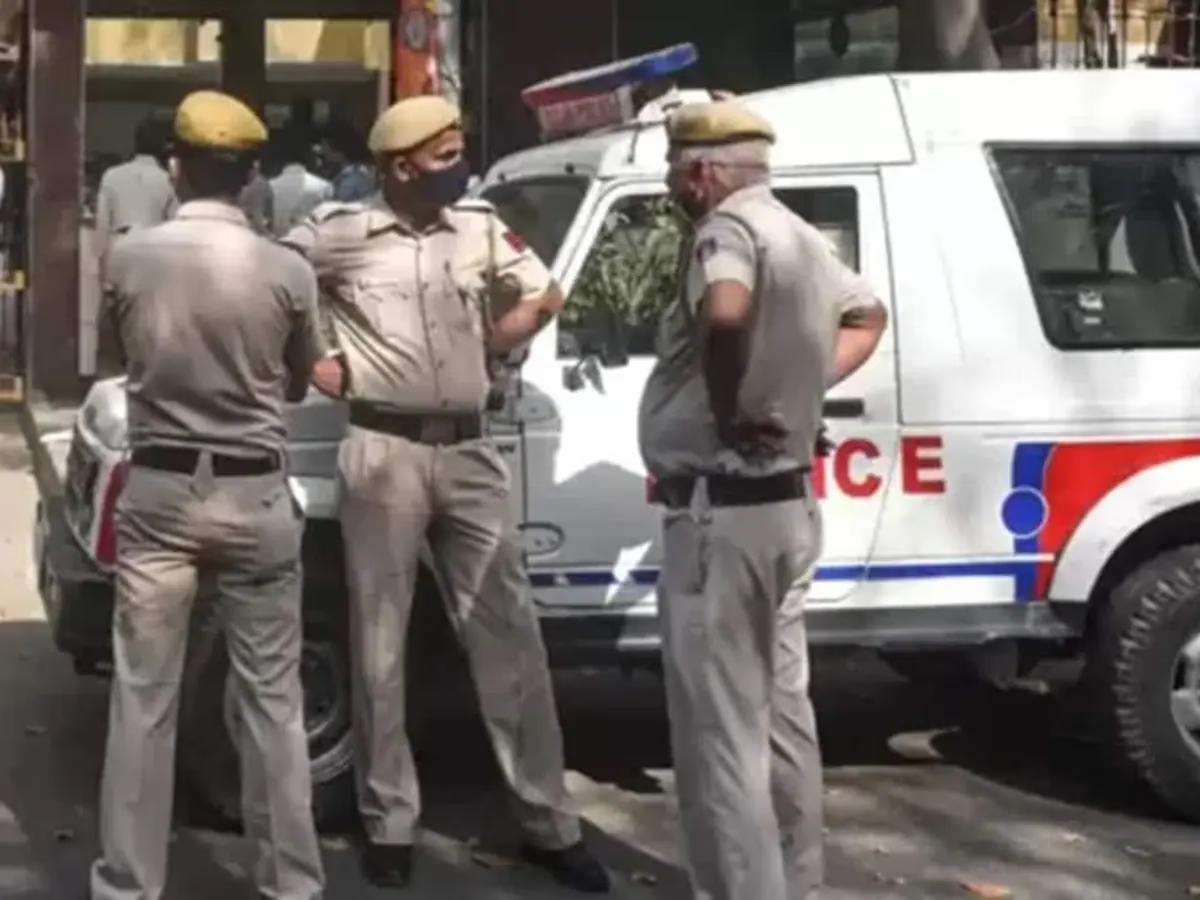 stormy weather Delhi