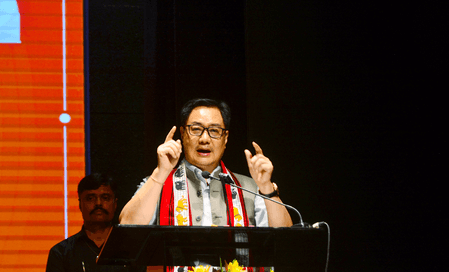 संसद की कार्यवाही पक्ष और विपक्ष दोनों की जिम्मेदारी, सरकार 'ऑपरेशन सिंदूर' पर चर्चा को तैयार: किरेन रिजिजू