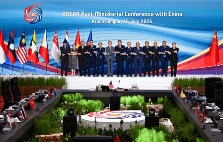 कुआलालंपुर : चीन-आसियान विदेश मंत्रियों की बैठक आयोजित