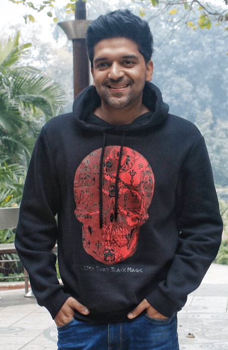 गोलगप्पे के दीवाने गुरु रंधावा, शेयर किया 'फ्रॉम एजेस' गाने के साथ वीडियो