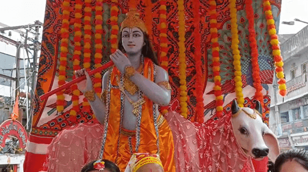 जामनगर में कृष्ण जन्मोत्सव पर शोभायात्रा का आयोजन, भक्तों का दिखा उत्साह