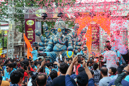 गणेश चतुर्थी : सहवाग, हरभजन सिंह सहित पूर्व क्रिकेटरों ने दी शुभकामनाएं