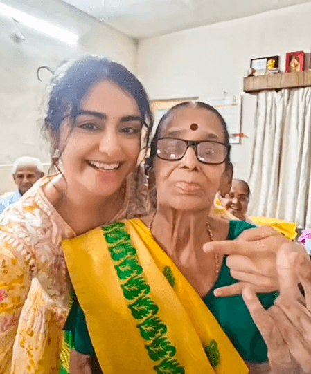 'द केरल स्टोरी' की अदा शर्मा ने नानी के 106वें जन्मदिन पर संभाला कैमरा, बनाया दिन को यादगार